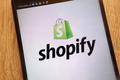 Charts: Shopify’s Share of Global Websites, Ecommerce Sales
